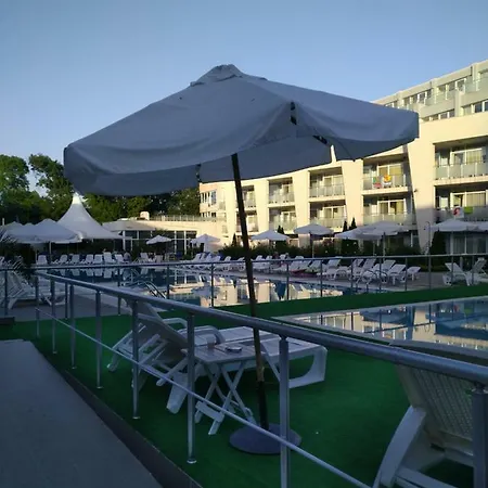 Gradina Sunny Апартамент